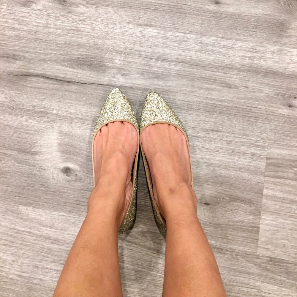 OLD NAVY- SPARKLY SEQUIN FLATS